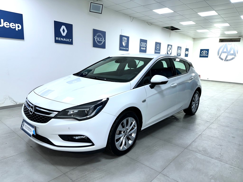 Opel Astra 1.4 ECOM INNOVATION+NAVI UNICOPROPRIETARIO